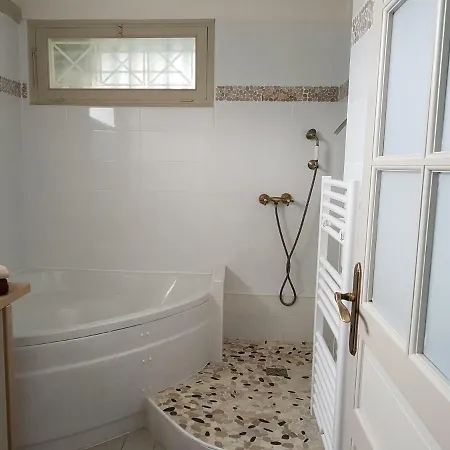Апартаменты Le Matisse Garden *